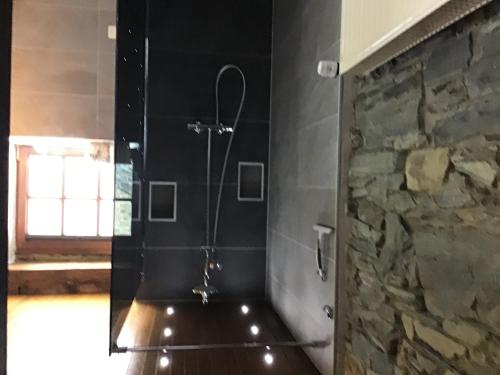 Ένα μπάνιο στο Cozy Nimbermont Home