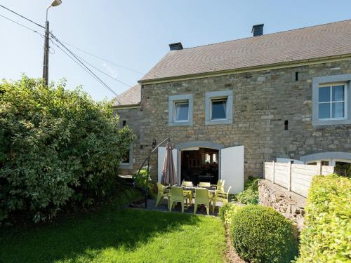 Un jardín fuera de Sprimont Sauna & Garden Stay