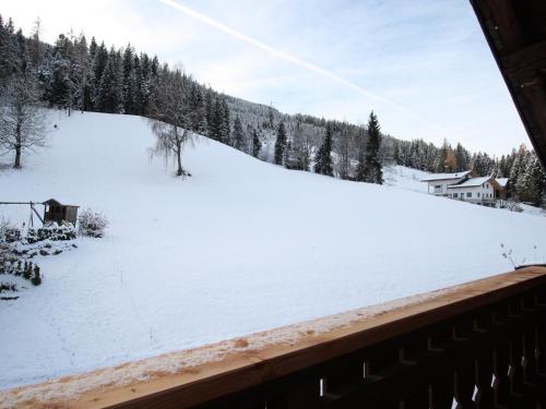 Το Sprawling Mansion near Ski Area in Salzburg τον χειμώνα
