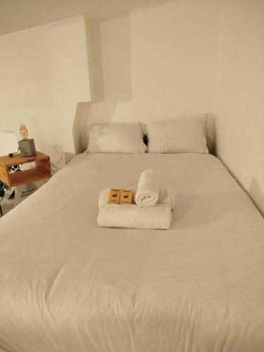 Studio chic et moderne avec mezzanine à 10 min de Montmartre