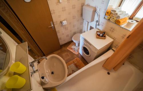 Koupelna v ubytování Apartments Tonšić
