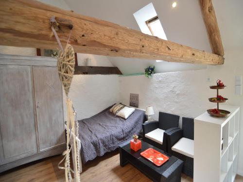 Katil atau katil-katil dalam bilik di Cozy Apartment in Immerath with Fishing Near