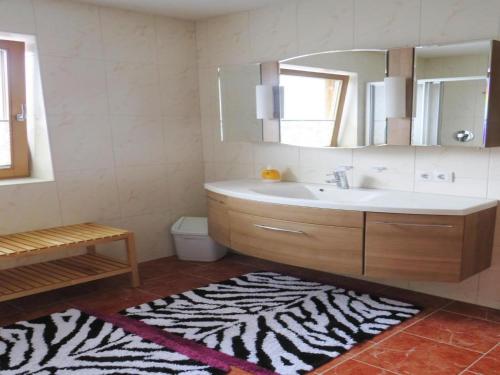 holiday home Emberger, Fügen