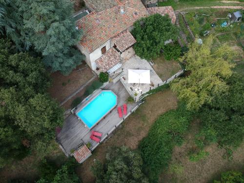 Kolam renang di atau dekat dengan Escape in Dunière-sur-Eyrieux