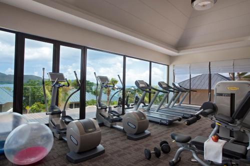 The fitness centre and/or fitness facilities at Raffles Seychelles