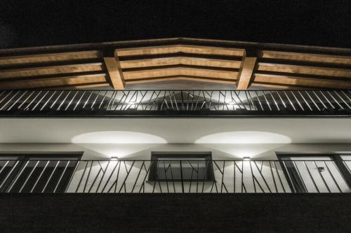 Balcon ou terrasse dans l'établissement Chalet Montafon in Gaschurn with Sauna