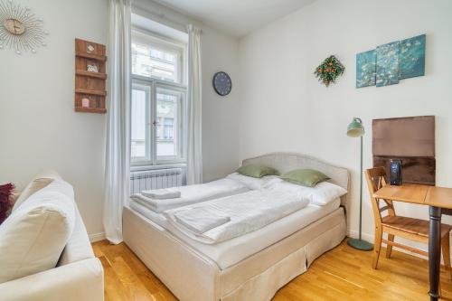 Cozy Nest by Karlín Square