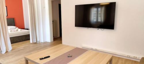 Family apartment in Acropolis with roof garden