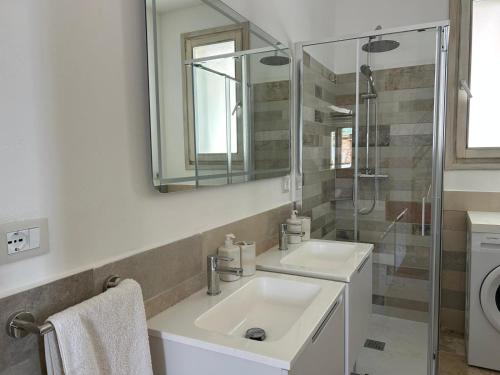 Vannituba majutusasutuses Corte Franca