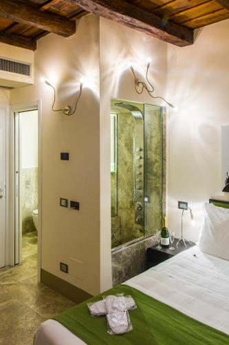 Ein Badezimmer in der Unterkunft Residenze Argileto