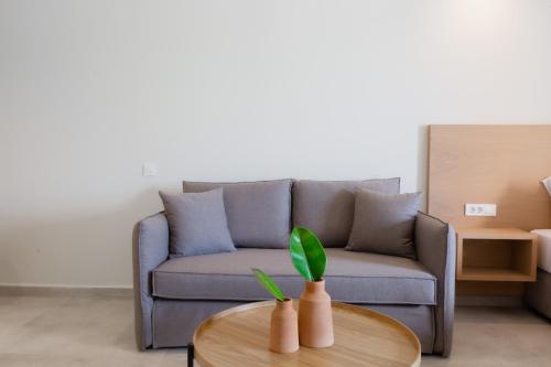 Χώρος καθιστικού στο Petra Suites Tolo