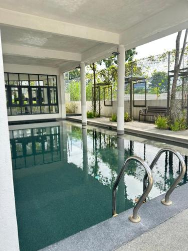 Πισίνα στο ή κοντά στο Teddyslodge Homestay
