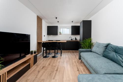 Pleszowska Urban Elegance Apartments by BookingHost