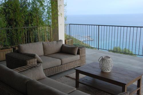 Paesaggio naturale nelle vicinanze of country house