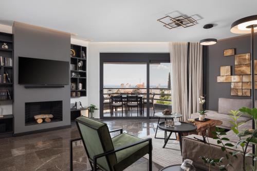 Athenian Riviera Luxurious Villa & Residence