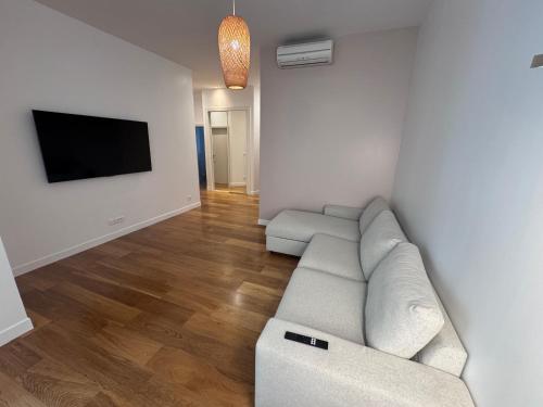 Le 54 LM Grand appartement climatisé, 3 chambres, 2 salles de bains et terrasse