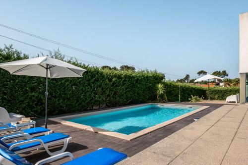 Gallery image of Sesimbra Luxury Villa- Pool, garden, total privacy in Sesimbra