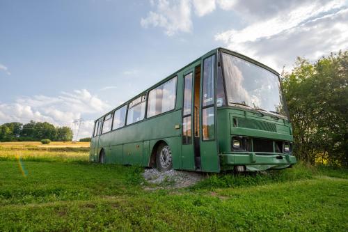 Autobuseek - Unique Stay in Karosa 735