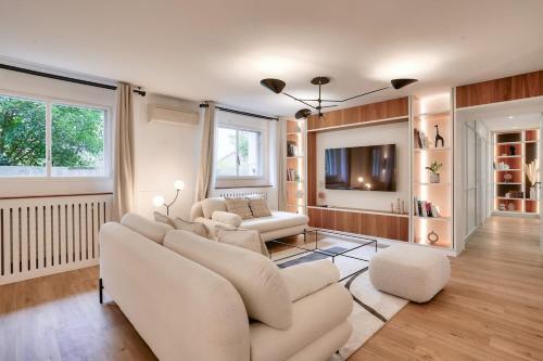 Beautiful 3 Bedrooms apt near Eiffel Tower
