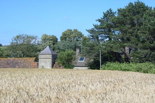 ヴィエール・エフロワにあるCottage in Wierre-Effroy near Forestのギャラリーの写真
