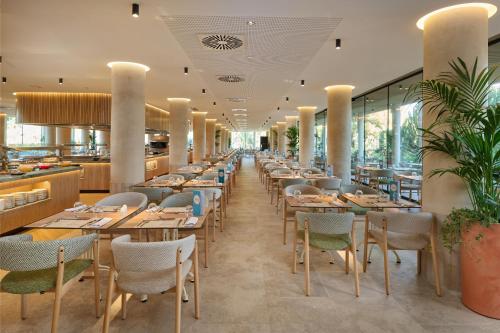 Εστιατόριο ή άλλο μέρος για φαγητό στο Grupotel Cala Marsal Nature Hotel - New Reopening 2025