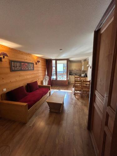 Studio Cosy 4 pers, avec balcon, idéal Ski 3 Vallées et Cure Thermale photo 2