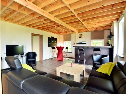 Zona de estar de Holiday Home in La Roche en Ardennes
