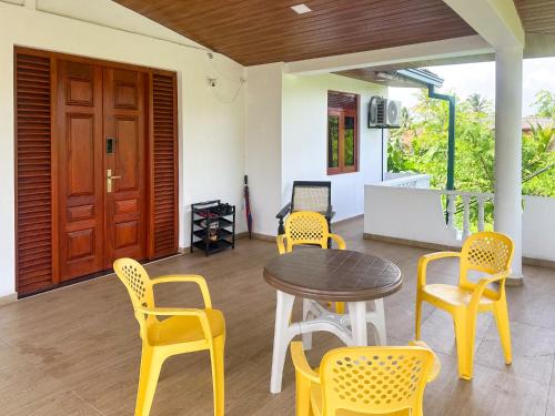 The Hub Panadura - Cozy, Convenient & Welcoming Stayにあるシーティングエリア