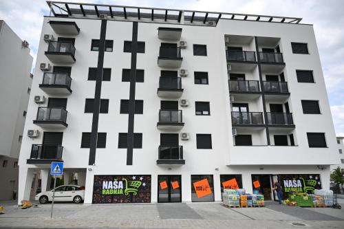 Bangunan di mana terletaknya apartmen