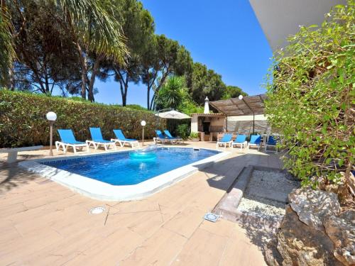 Villa in Algarve near Marina & Golf Course