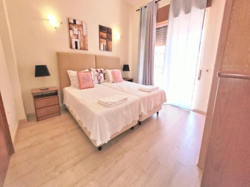 Villa in Algarve near Marina & Golf Course