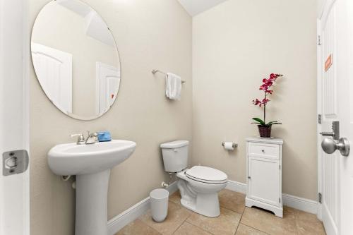 Solterra Bliss - Resort Stay for 13 with Pool Hot Tub & Game Room photo 22