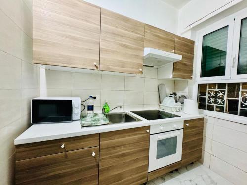 Ayan Guest House