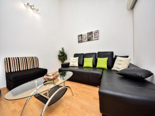 Holiday Home in Krusevo with Garden & BBQ