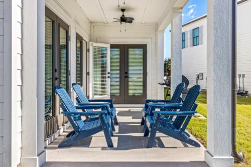 Ảnh trong thư viện ảnh của Wolf Bay Hangout ở Orange Beach