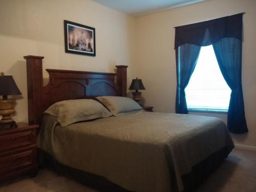 3 Bedroom Condo with Water Park & Fantastic Pool only Minutes To Walt Disney World's Front Gate!!! photo 18
