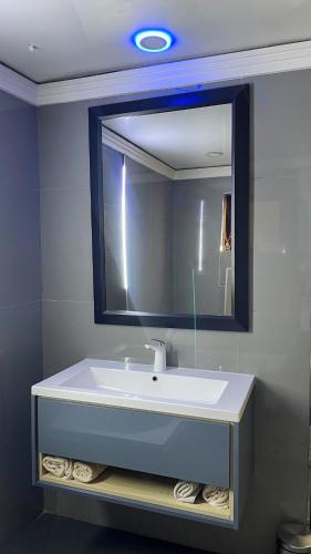 Un baño de 17 On Buffalo