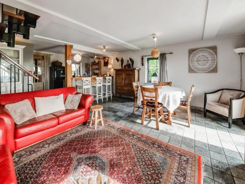 Χώρος καθιστικού στο Holiday Home in Ardennes Scenic Views