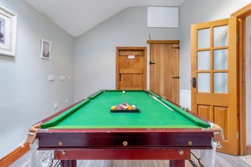 Biliár nebo kulečník v ubytování 5 Bed in Devils Bridge oc-t13712