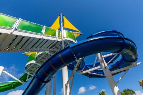 3 Bedroom Condo with Water Park & Fantastic Pool only Minutes To Walt Disney World's Front Gate!!! photo 33