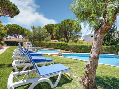 Villa in Vilamoura with Pool near Beach