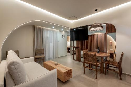 Devina Residence 2026 , Luxury City Jacuzzi Apartment