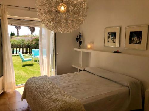 Ένα ή περισσότερα κρεβάτια σε δωμάτιο στο Lazzy House