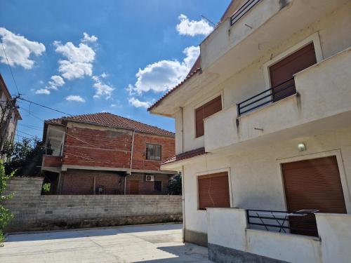 Shtepi me qera Pogradec