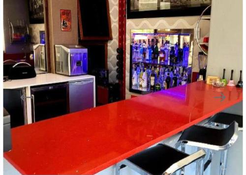 El salón o zona de bar de 17 On Buffalo