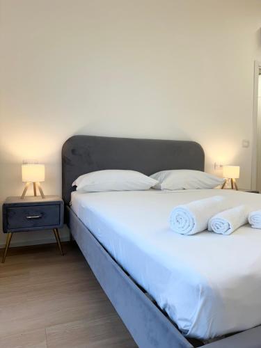 Letto o letti in una camera di Lanterna View Apartment - Sea View