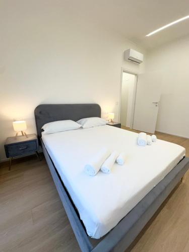 Letto o letti in una camera di Lanterna View Apartment - Sea View