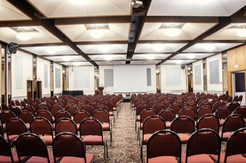 Konferenční prostory v ubytování The Parktonian All Suite Hotel