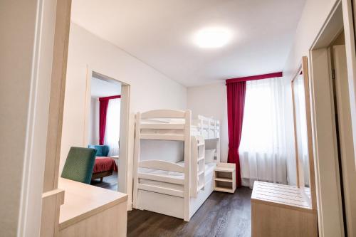 Una cama o camas en una habitación de Hotel Wiggers