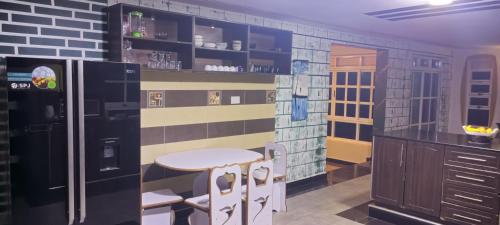 Una cocina o zona de cocina en WATO Villas